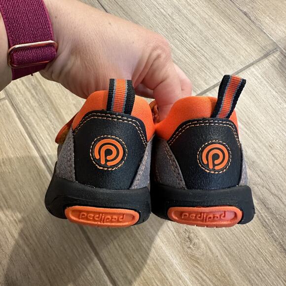 NWT Pediped Delmar Grey Sneakers - Picture 6 of 8